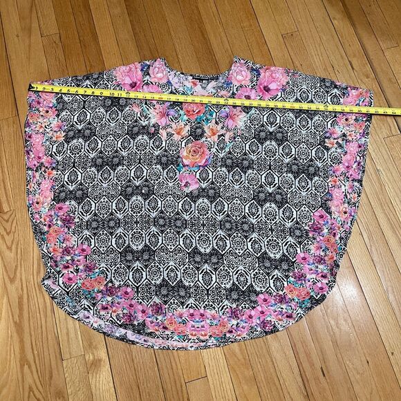 Tolani Collection Floral Caftan Poncho Blouse Womens Size XL Boho Lightweight - Picture 9 of 13